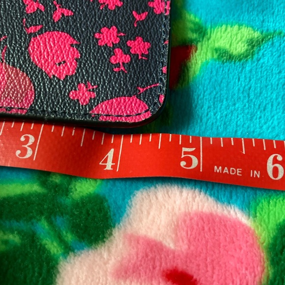 Coach Black and Pink Floral Wristlet - Picture 9 of 11